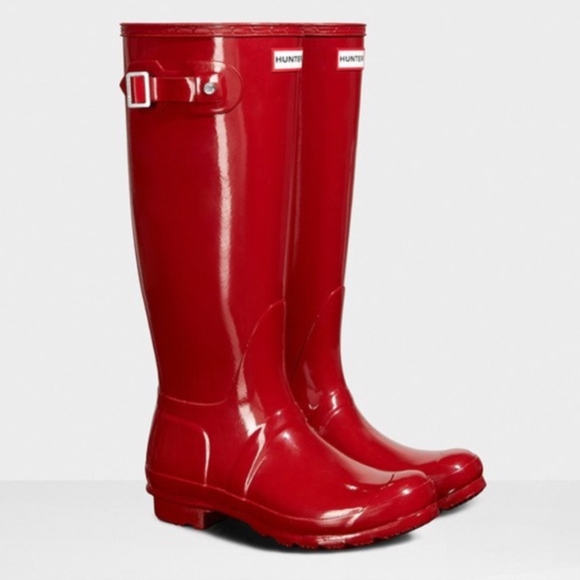 Hunter Shoes - **MUST GO** military red hunter boots